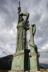 monument_la_france__briancon__france.jpg